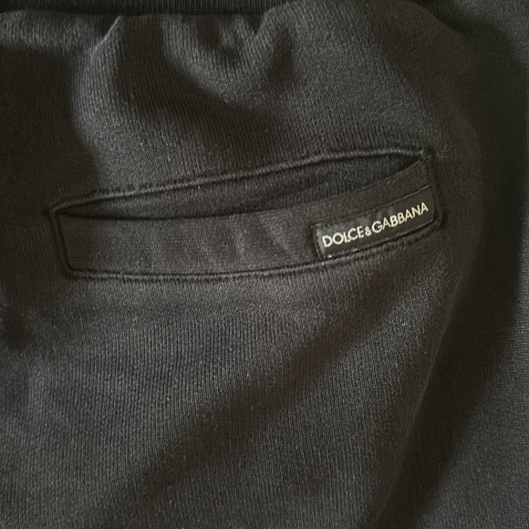 Very cool 100% authentic Dolce Gabbana boy shorts in 11/12. Gently used. - Picture 7 of 9